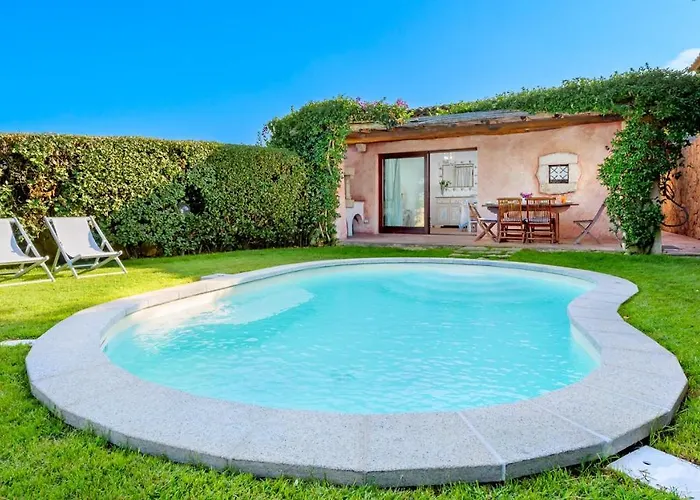 Casa Maestrale 6, Emma Villa Palau